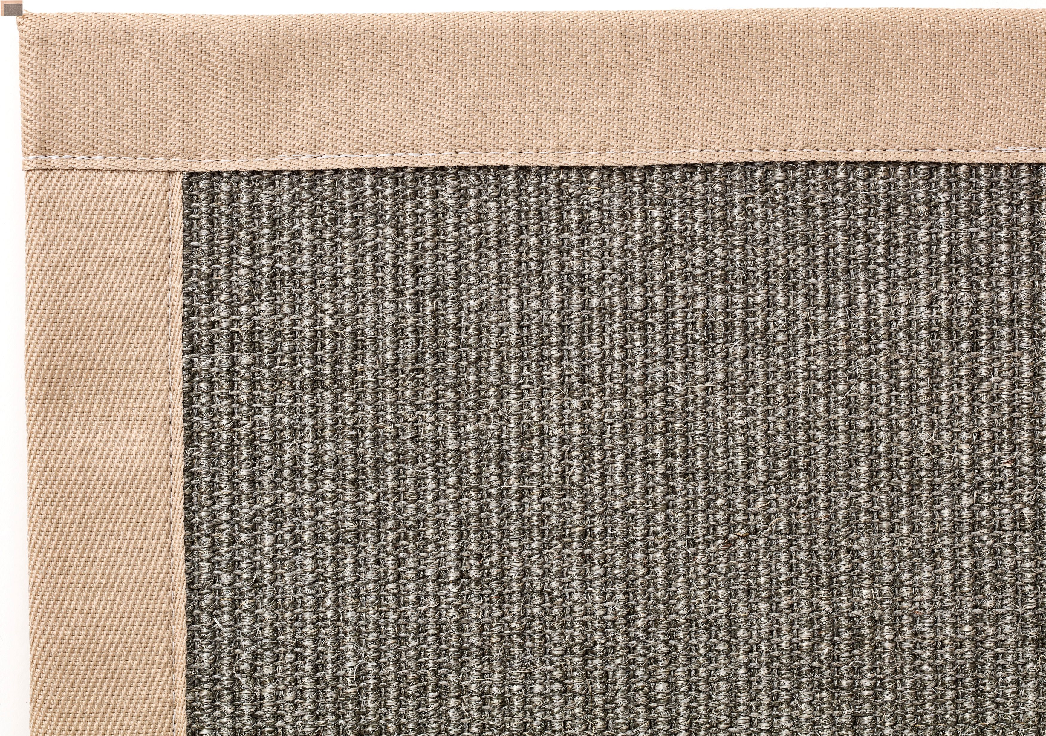 Pluto Måttbeställd matta view 3