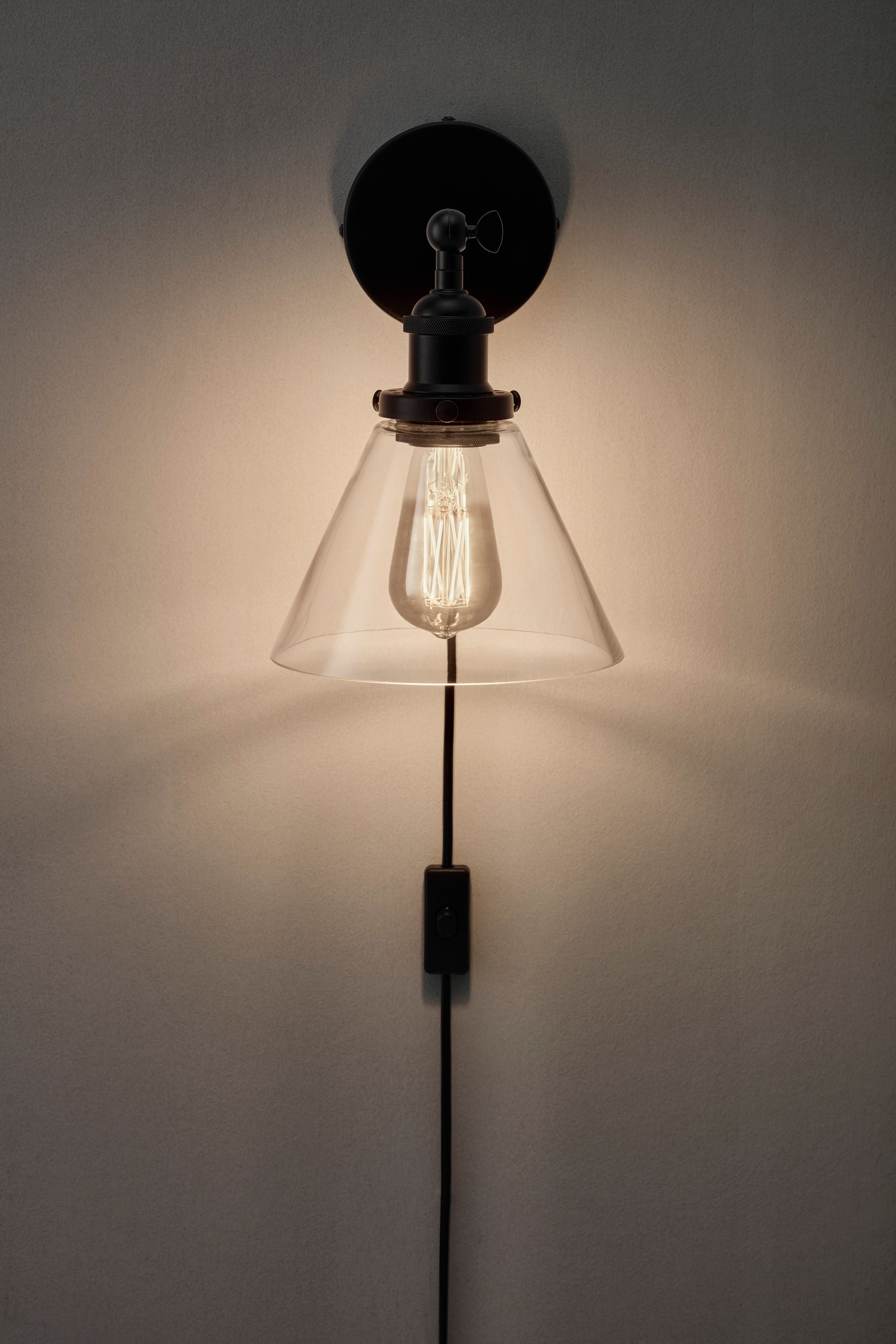 Ture Vägglampa view 2