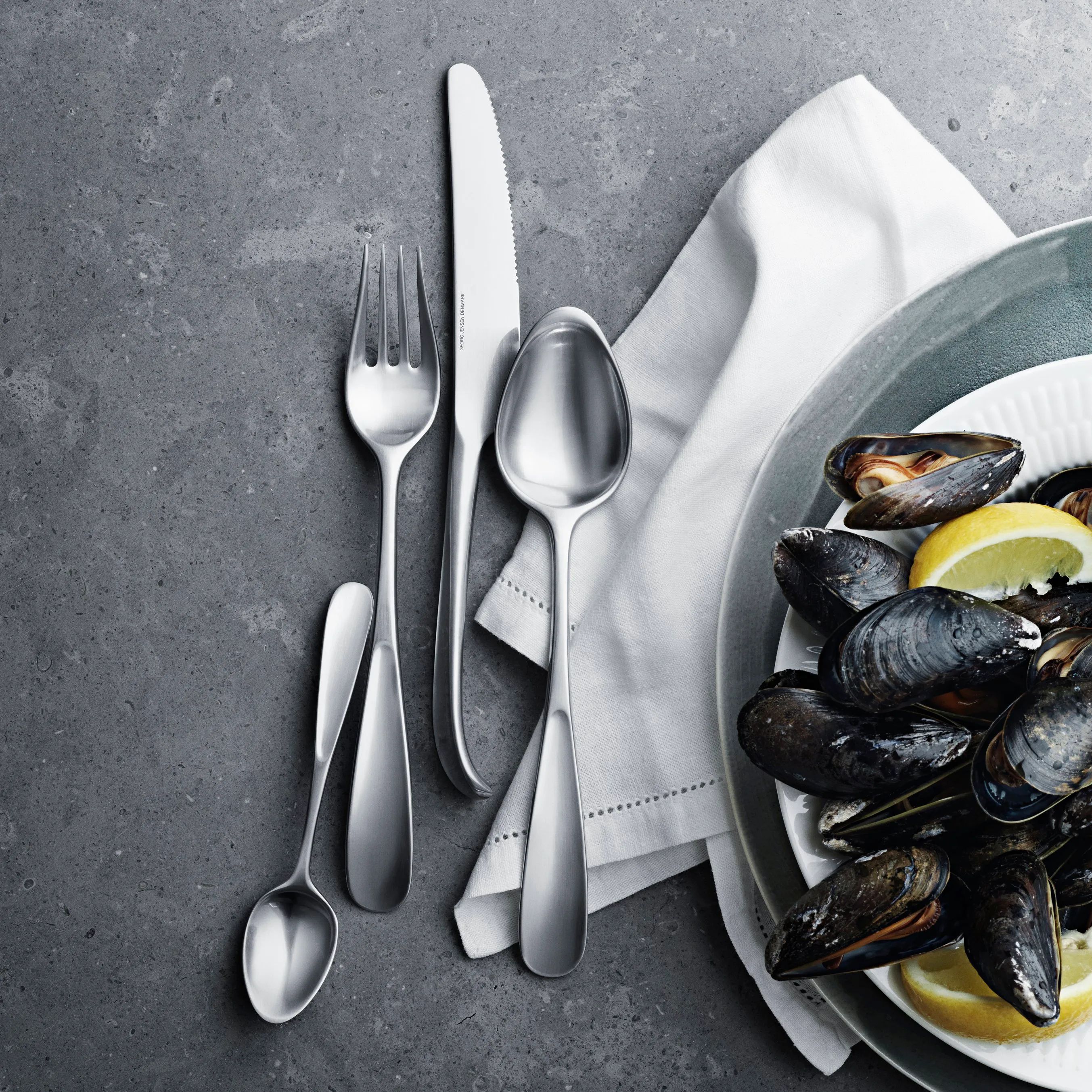 vivianna-matt-bestickset view 2