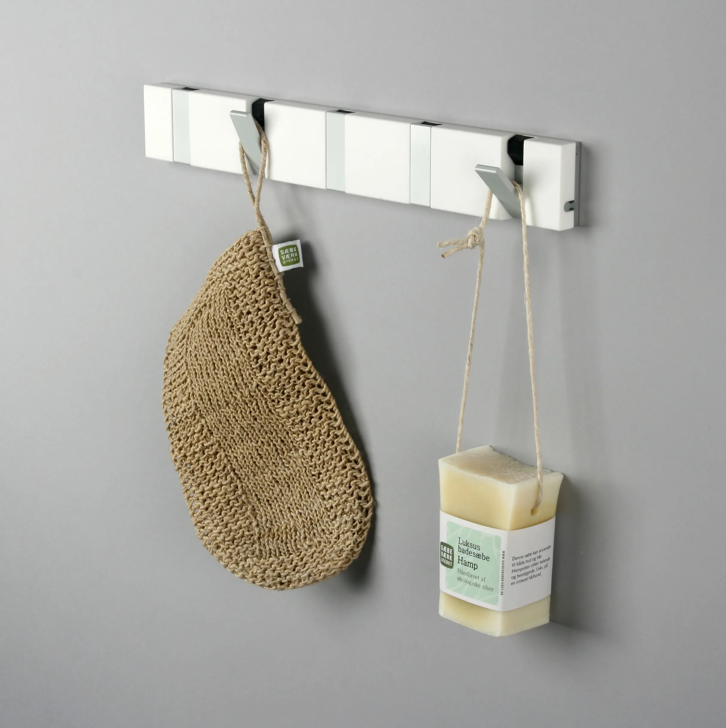 loca-knax-hangare-33-cm-komposit