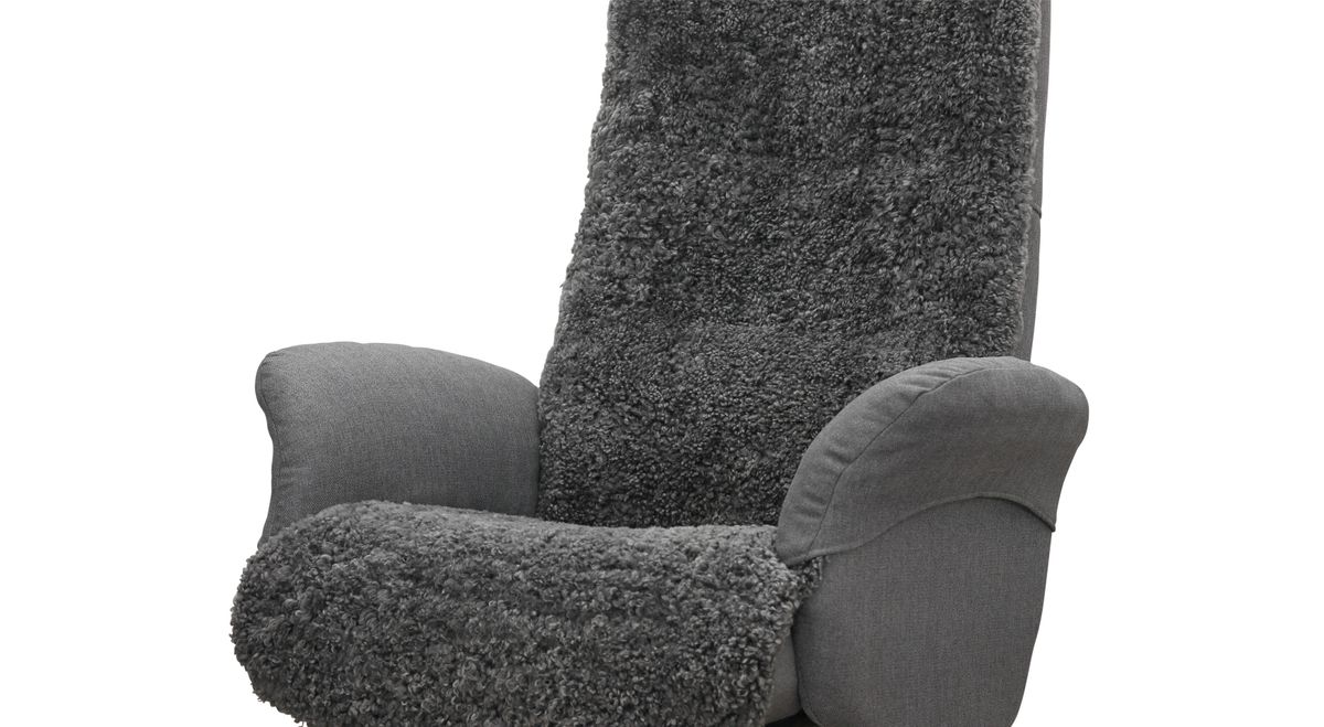 Ullrik Recliner view 2