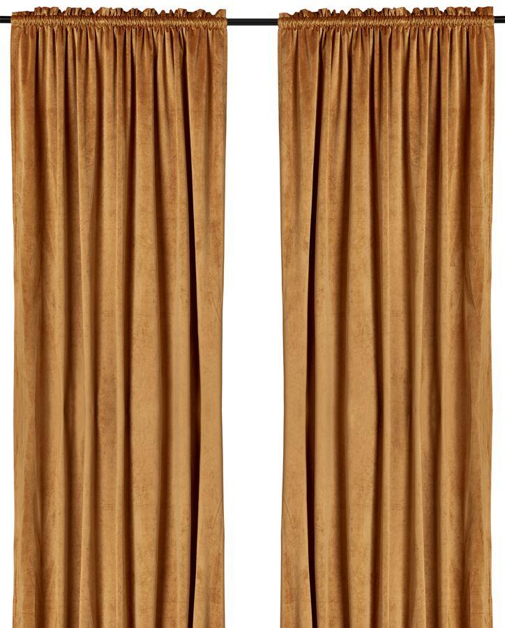 Gabrielle Gardin 135x250 cm