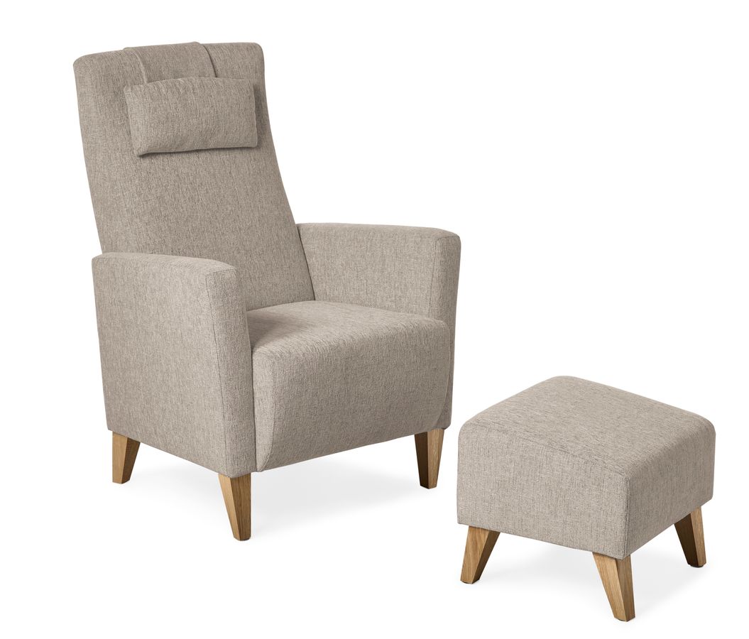 Erik Fåtölj med fotpall