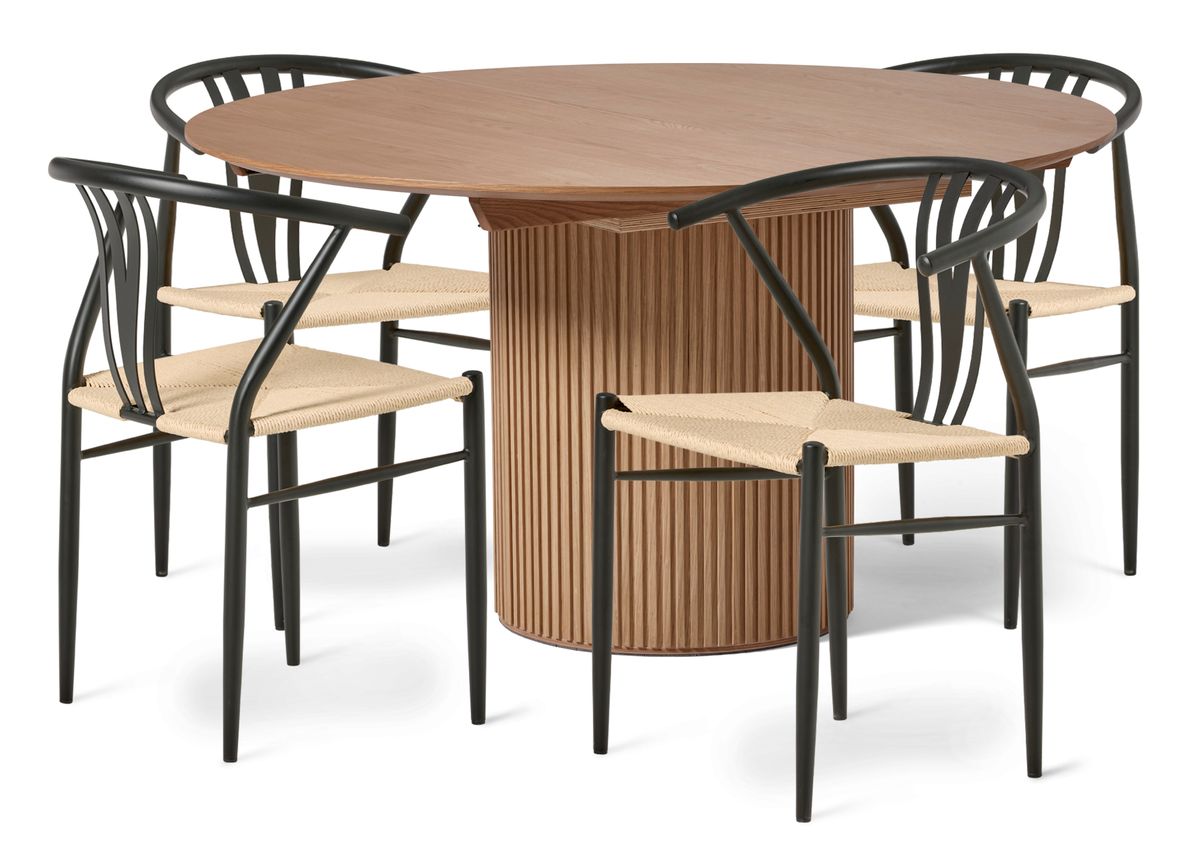 Astrid Matgrupp med 4 stolar Yngve