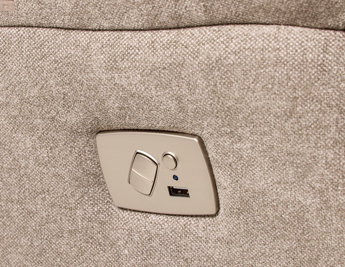 Brando El-recliner view 2