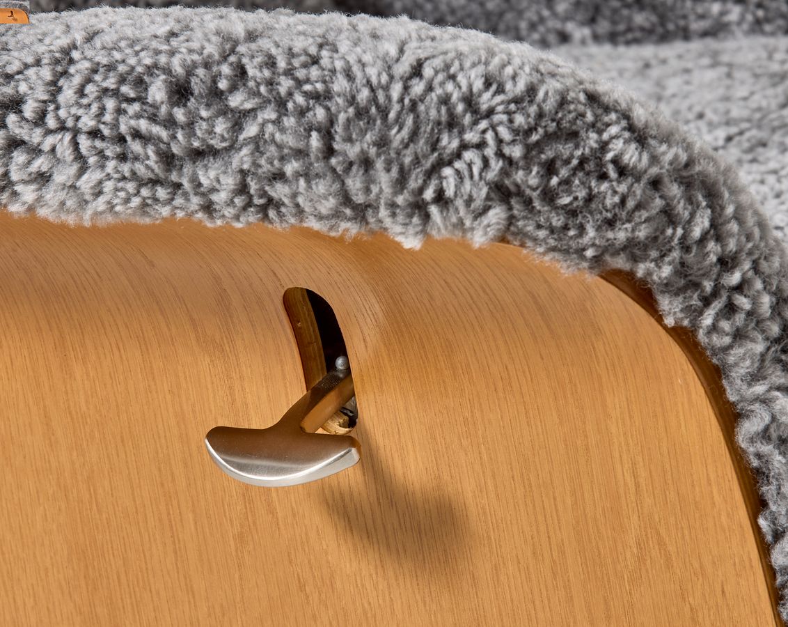 Ullrik Fåtölj med fotpall view 2