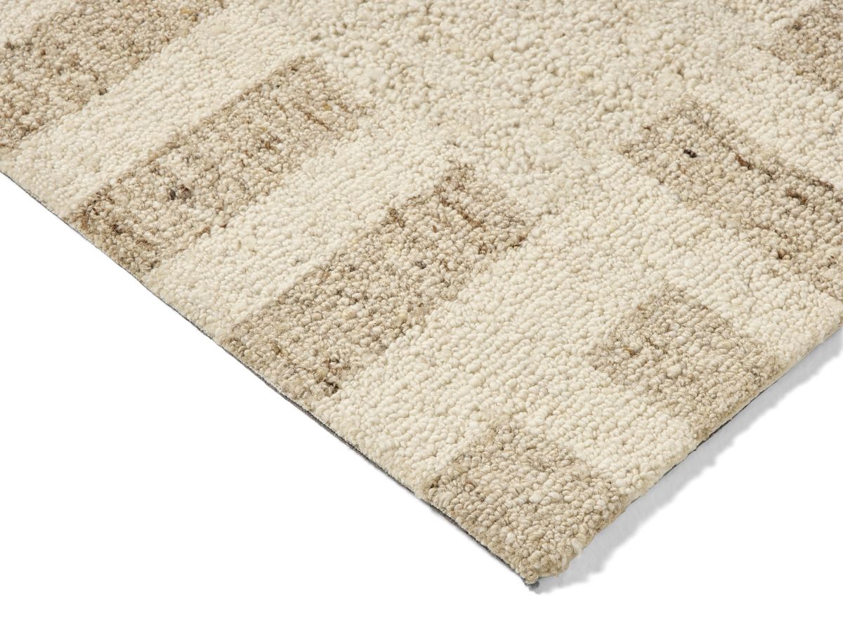 Hjalmar Handtuftad view 3