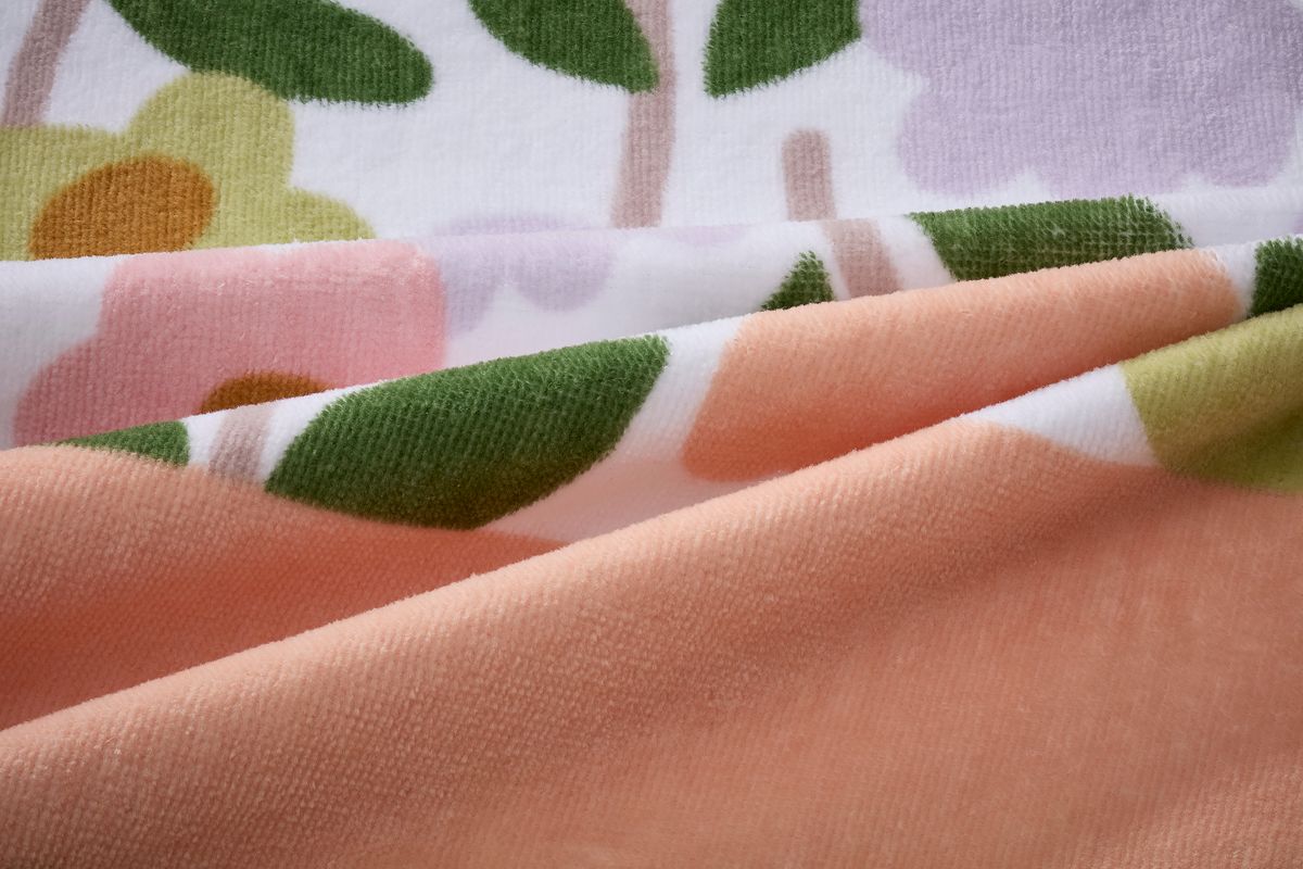 Petite Fleur Badlakan view 3