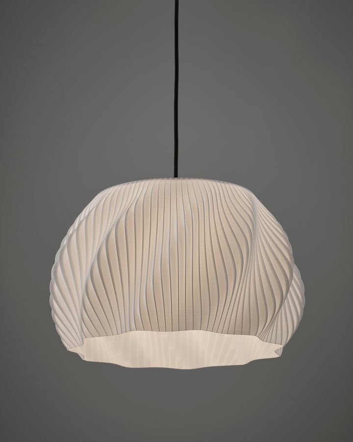 Adele Taklampa view 2