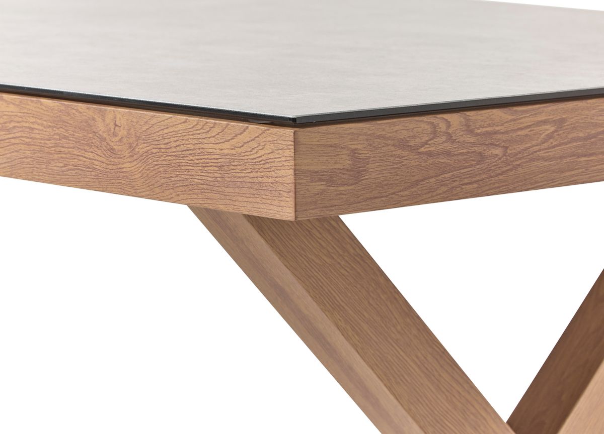 Maxime Utesoffbord view 3