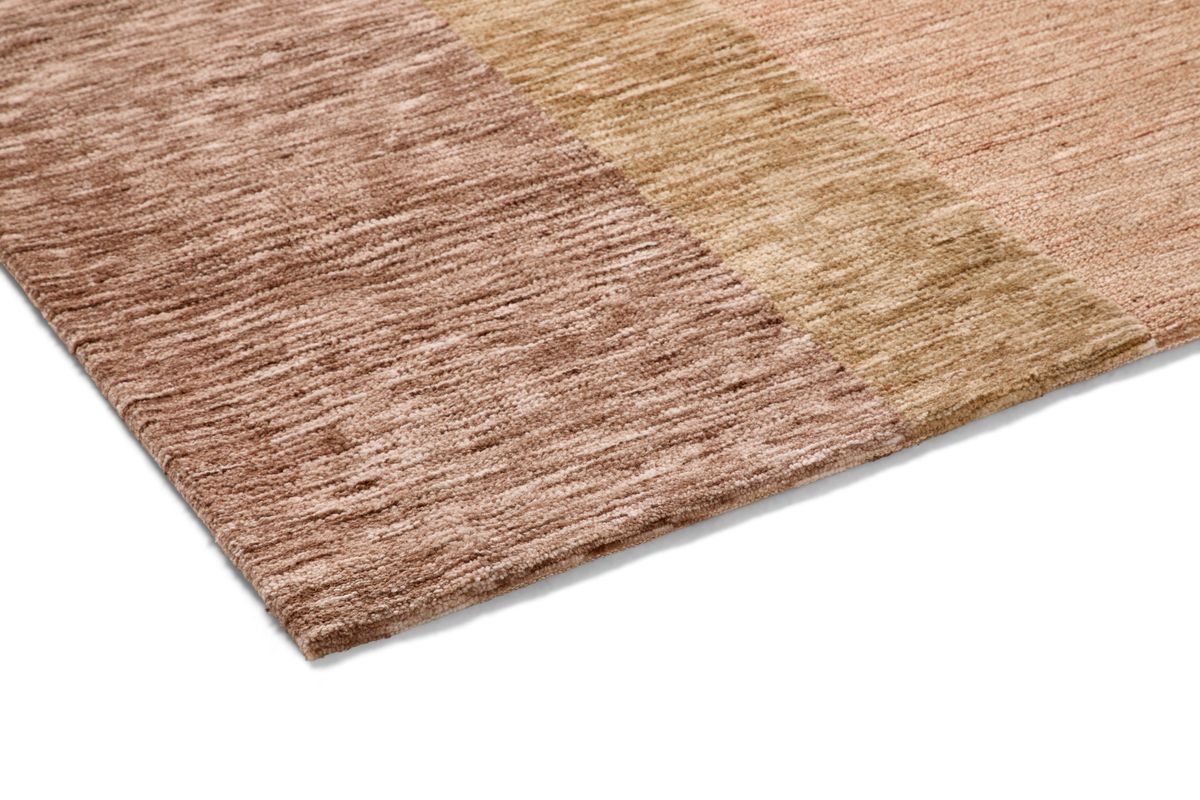 Bastian Maskinstickad matta view 3