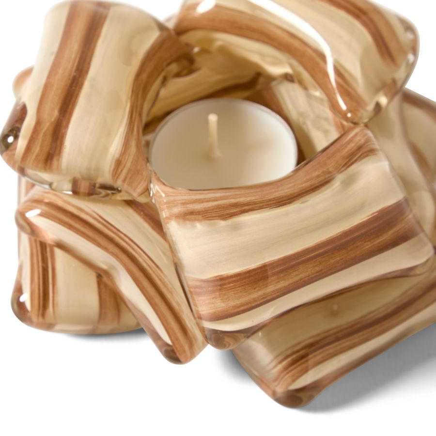 Polkagris Ljuslykta view 3