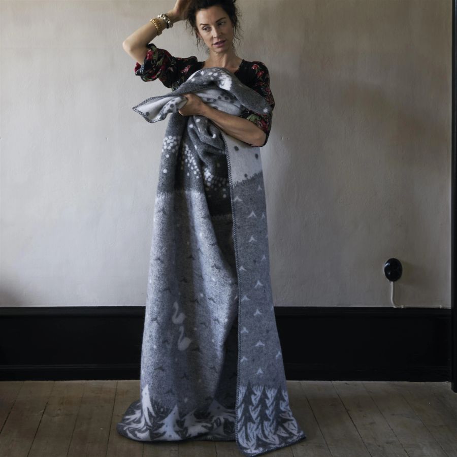 lake-in-the-valley-plad view 2