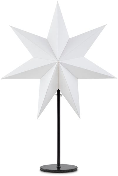 Amelia Julstjärna på fot