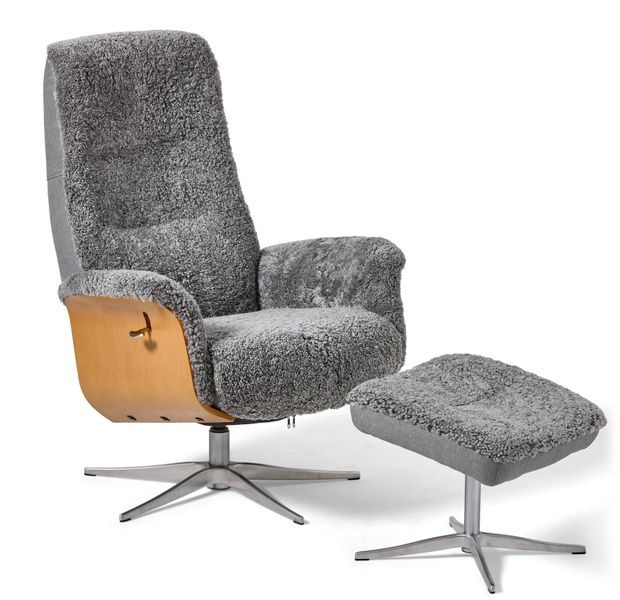 Ullrik Fåtölj med fotpall